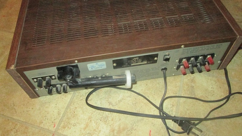 Vintage JVC R-S11 AM/FM Stereo Receiver (Made in Japan ) gallery
