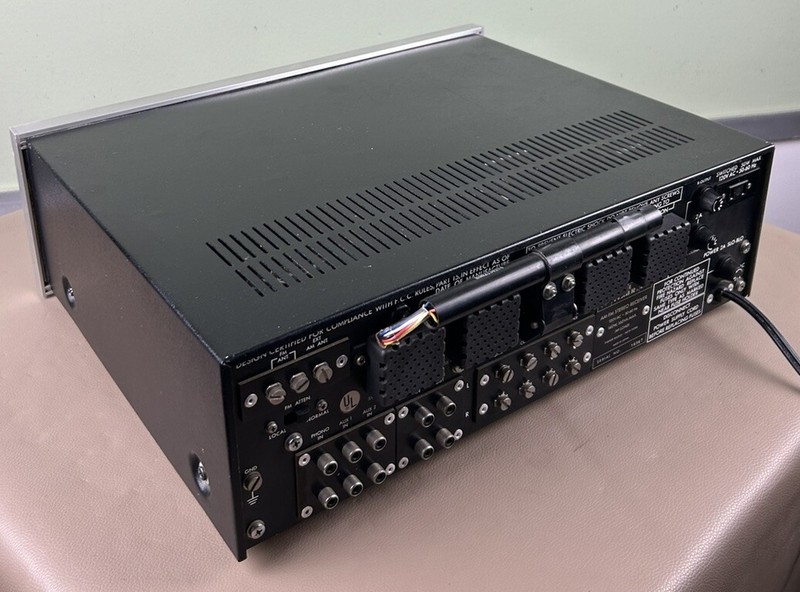 FISHER 203 STEREO RECEIVER gallery