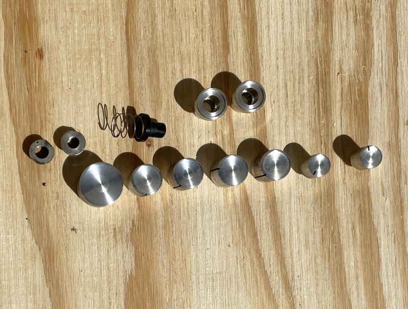 Sansui Model 2000 Receiver Original Complete Knob Set, collars & Power Button