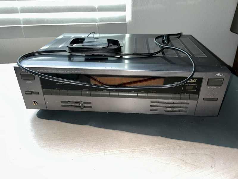 JVC RX-305 FM/AM Computer Controlled Receiver/Tuner gallery