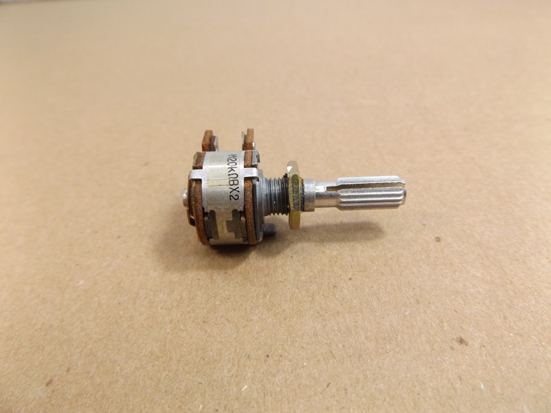 Yamaha Receiver CR-1040 Bass Pot Potentiometer 20K Original gallery