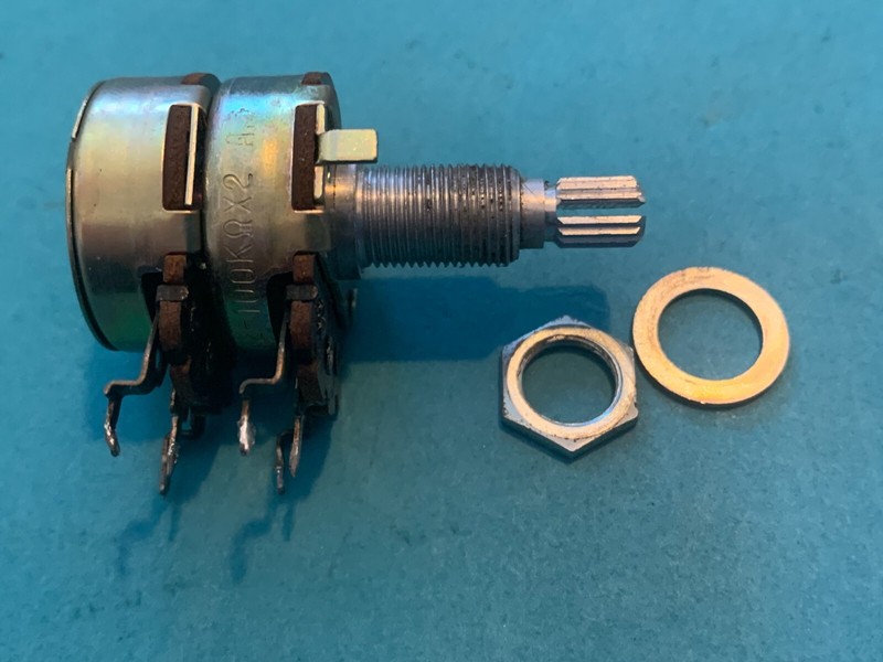 Pioneer SX-424 Stereo Receiver Parting Out – Bass Potentiometer
