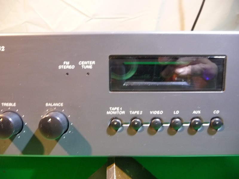 NAD 712 Stereo Reciever gallery