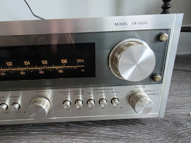 Vintage Onkyo TX-8500 Stereo Receiver - Monster Amp - Tested/Partially Working gallery