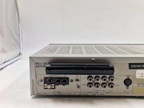 JVC R-K22 Quartz Lock Receiver - For Parts, Non-Working gallery