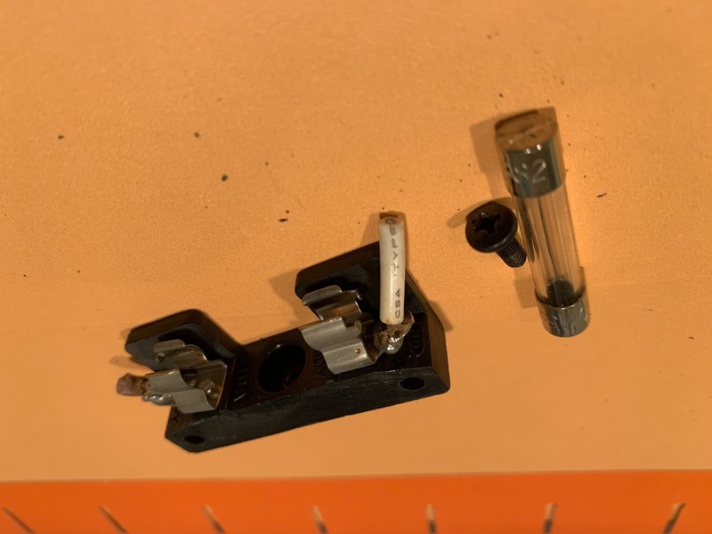 Yamaha CR-1020 Stereo Receiver Parting Out Fuse Holder + Fuse gallery