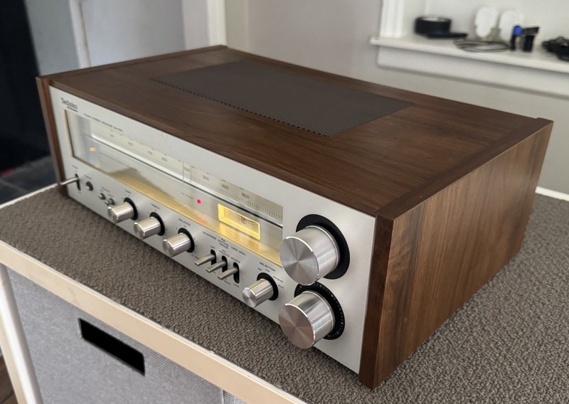 Technics SA-200 Stereo Receiver (Serviced) gallery