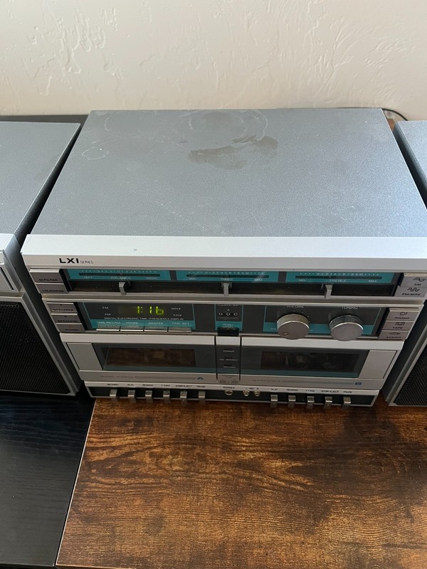 LXI Series Synchronized Dual Cassette Deck Model 132. 92320450 + Speakers gallery