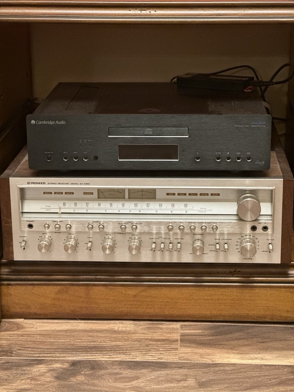 Pioneer Vintage Stereo Receiver Model SX-1050 ALL ORIGINAL - CLEAN - SERVICED gallery