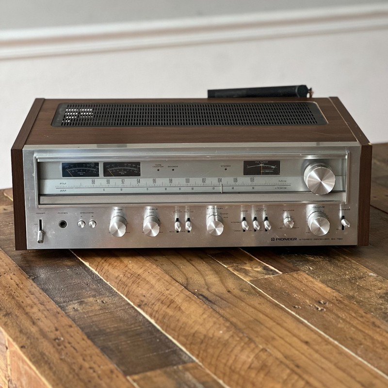 Vintage Pioneer SX-780 Stereo Receiver gallery