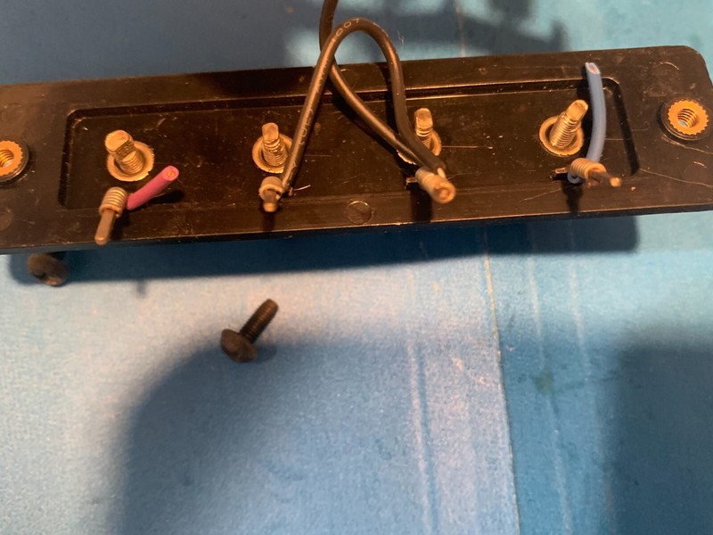 Pioneer SX-434 Stereo Receiver Parting Out - Speaker Jack Assembly gallery