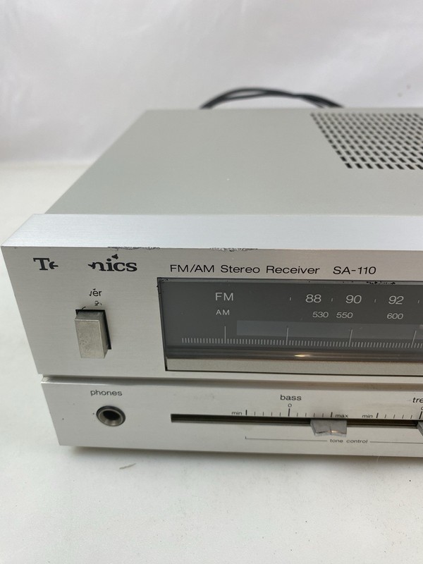 Vintage Technics SA-110 FM AM Stereo Receiver Tested Working Japan Silver gallery