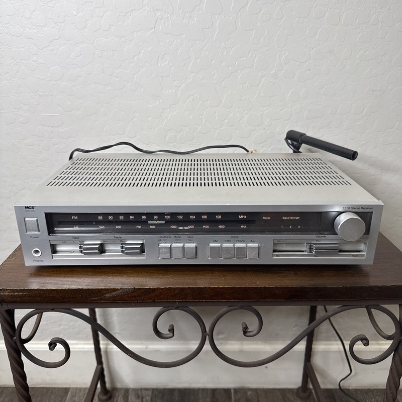 VTG MCS Series 3228 Stereo Receiver Tested & Works Great