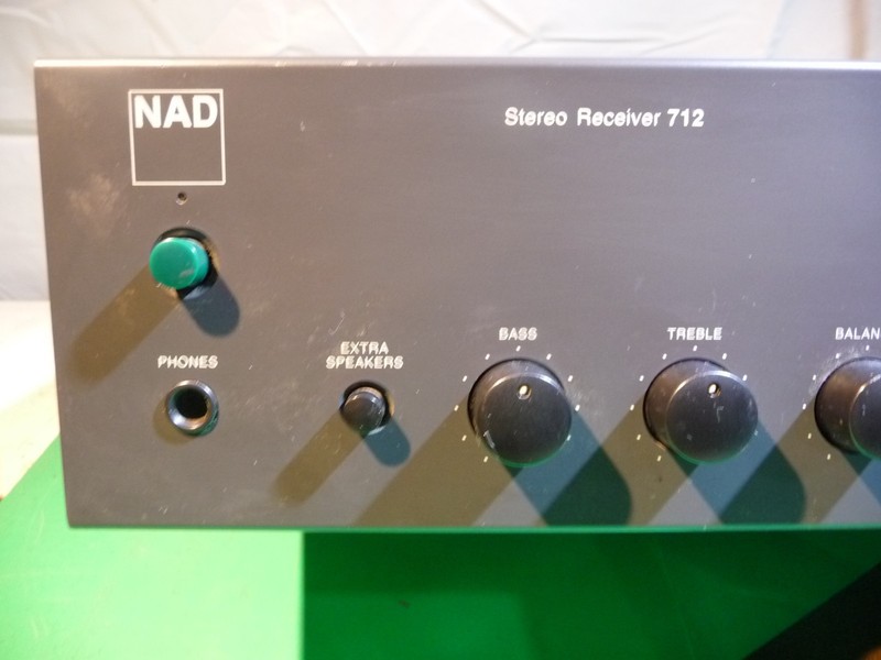 NAD 712 Stereo Reciever gallery