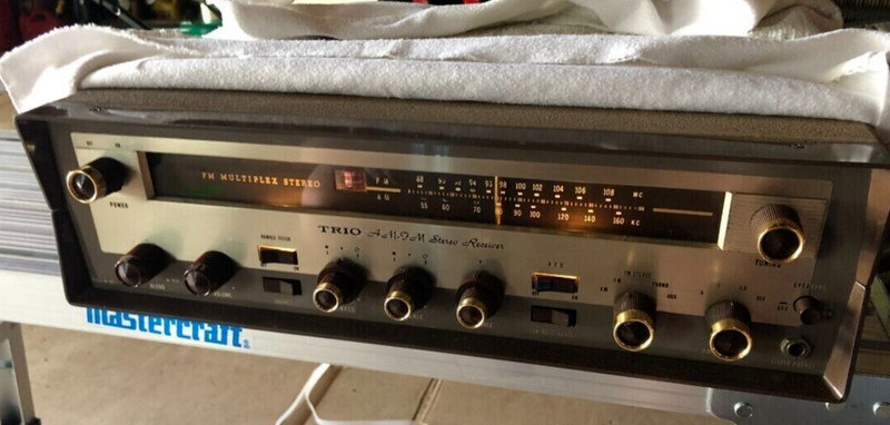 Vintage Kenwood Trio AM/FM Stereo Receiver Model w 40