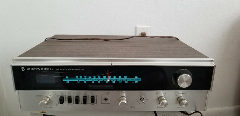 Sherwood AM/FM Stereo Receiver Model S – 7110B Tested And Working