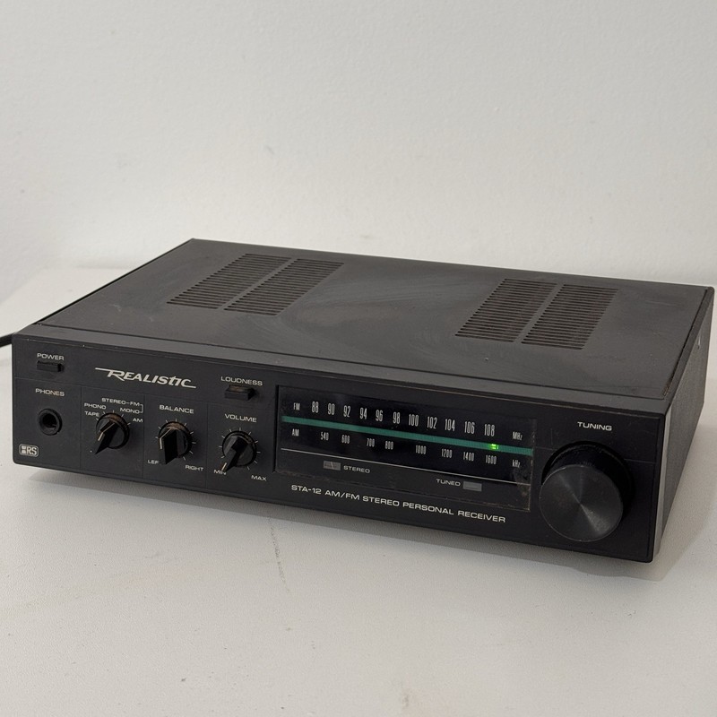 Realistic STA-12 AM/FM Stereo Vintage Personal Receiver model 31-1965 TESTED