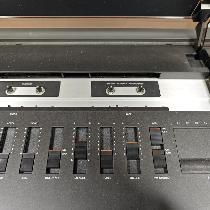Bang & Olufsen Type 2431 Audio System - Working, Has Scratches and Marks gallery