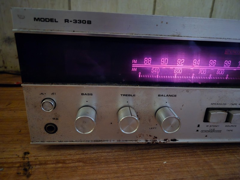 MARANTZ rare vintage stereo found case needs one side repaired gallery