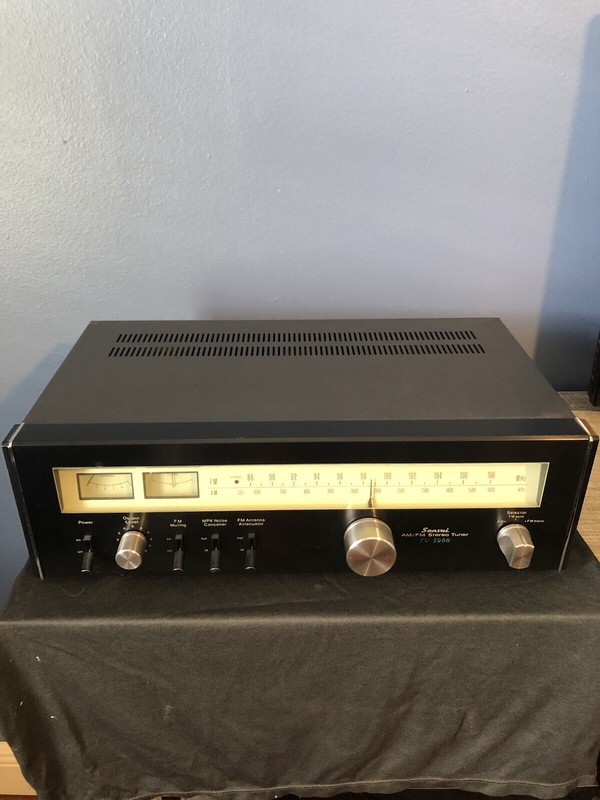 Sansui TU- 5900 Tuner