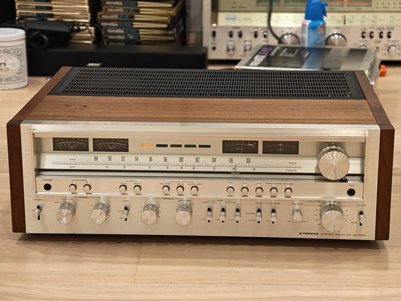 Vintage Pioneer SX1080 Receiver