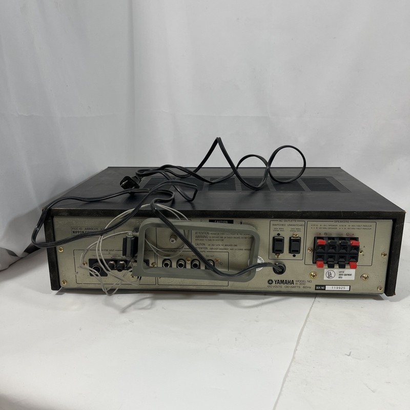 Yamaha R-300 Natural Sound Stereo Receiver Black/Wood Cabinet TESTED Working gallery