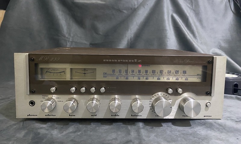 1978 MARANTZ MR-230 AM/FM STEREO RECEIVER Tuner,Phono,2 Tape,Aux 24Lbs *WORKING*