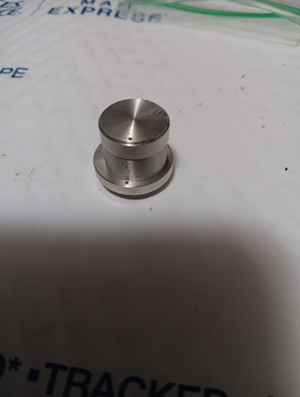 YAMAHA CR-600 STEREO RECEIVER – 1(one) VOLUME/BALANCE KNOB – PARTING OUT