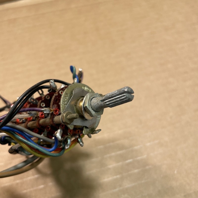 Harman Kardon 930 Receiver Parts: Function Selector Switch -Phono / AM/FM / AUX gallery