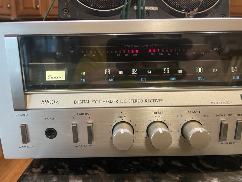 Sansui 5900z AM/FM Digital Quartz Synthesizer DC Stereo Receiver 75 WPC vintage gallery