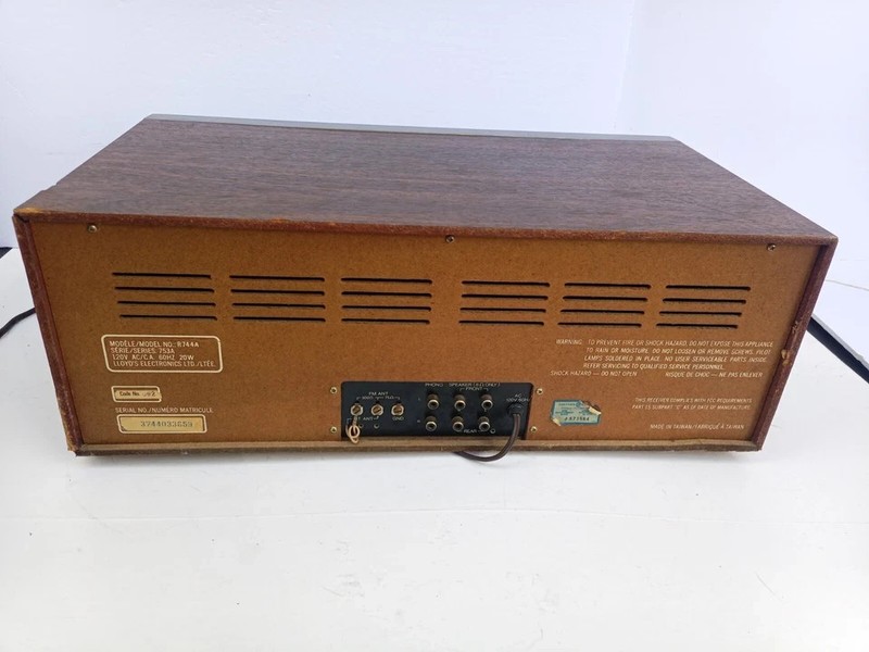 LLOYD'S R744A AM FM STEREO CASSETTE TAPE DECK RECORDER PLAYER HOME MEDIA 20W ^ gallery