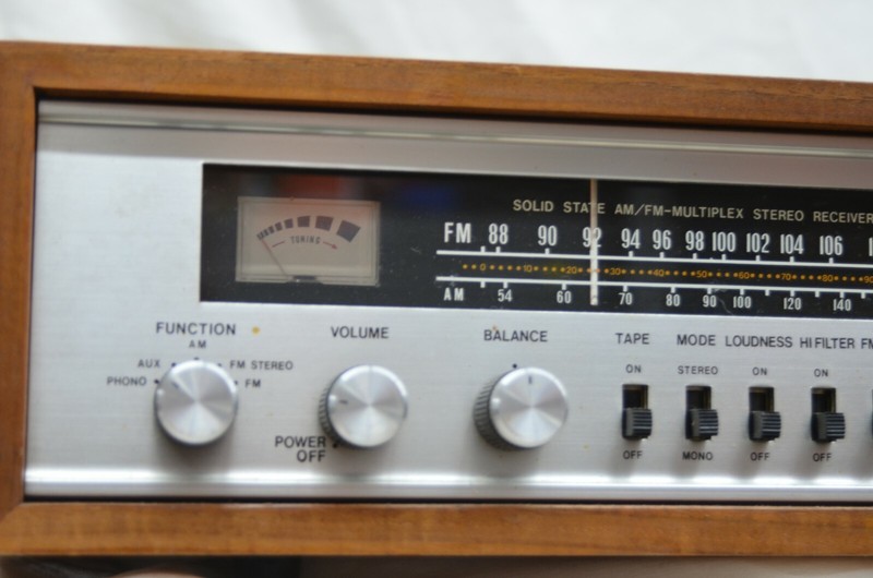 Monarch STA-260X Stereo AM FM Receiver Vintage Amp 35w TESTED WORKING Read Desc gallery