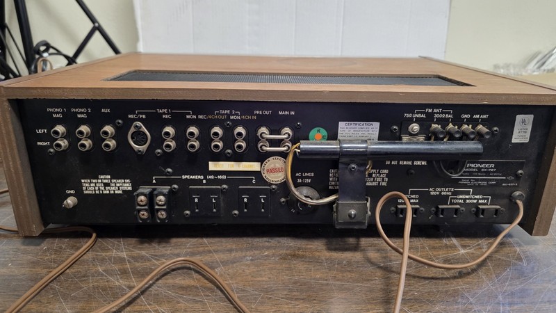 Pioneer SX-727 Stereo Receiver gallery