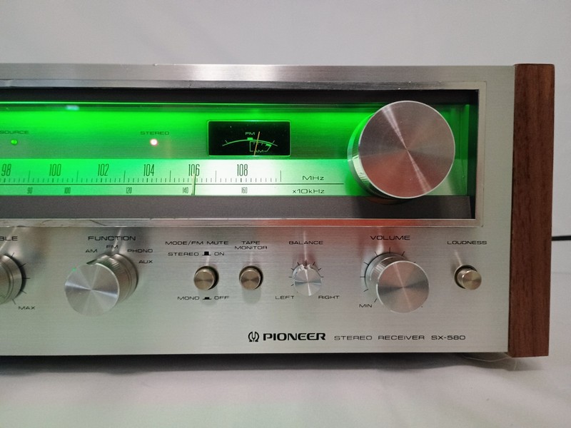 1979 Pioneer SX-580 Receiver - New Caps, Cabinet, Choice of LED - Tested gallery