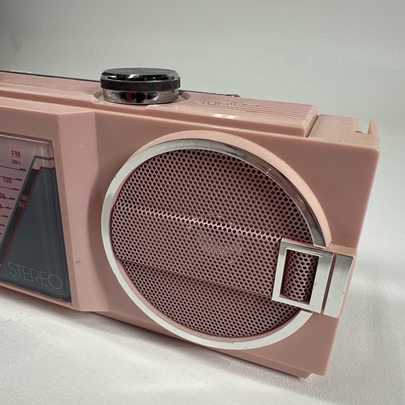Vintage 80s GPX Grand Prix Model A275R AM/FM Stereo Receiver Pink Tested gallery