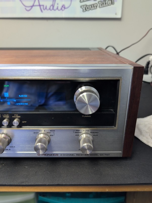 PIONEER QX747 QUADRAPHONIC RECEIVER Tested Power's On gallery