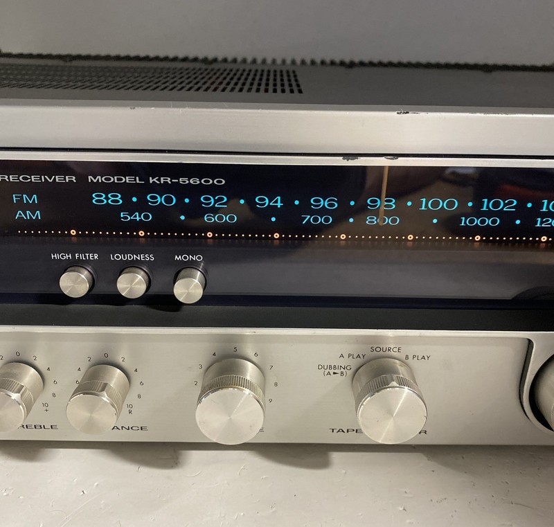 Kenwood KR-5600 Vintage AM/FM Stereo Tuner Receiver 40WPC *READ* gallery