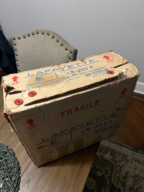 Lafayette LR-200A Receiver Am Fm original vintage cardboard box gallery