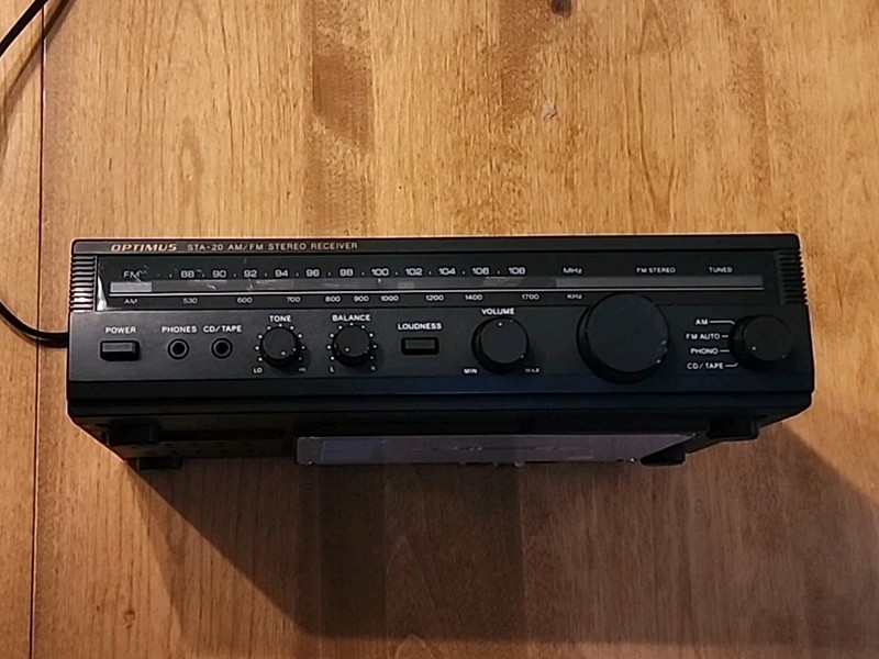 RadioShack Optimus 31-1979 STA-20 Phono AM/FM Stereo Receiver Tested Works
