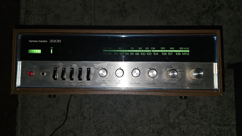 Harman Kardon 330B Vintage AM/FM Stereo Receiver gallery