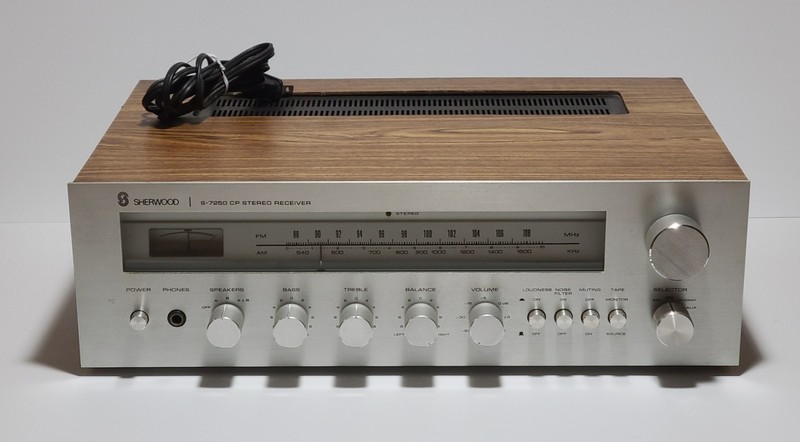 Sherwood S-7250 CP AM/FM Stereo Receiver