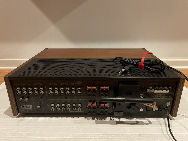 Pioneer QX-949A 4 Channel Quadraphonic AM/FM Stereo Receiver Powers On *READ* gallery