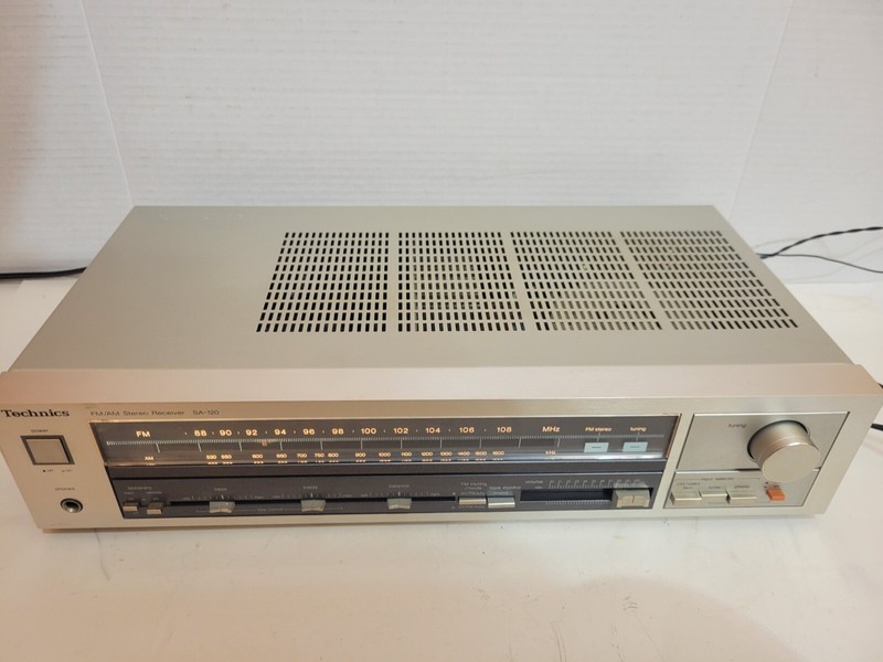 Vintage Technics SA-120 AM/FM Stereo Receiver With Manual TESTED WORKING gallery