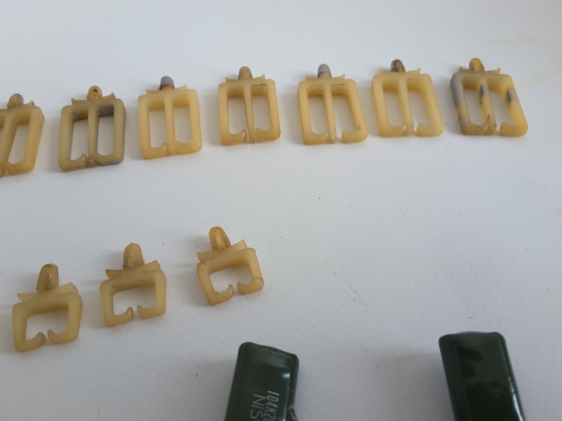 PIONEER SX 1250 RECEIVER PARTS: PLASTIC WIRE HOLDERS COMPLETE SET MICS PARTS gallery