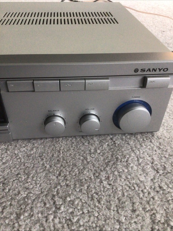 Vintage Sanyo DCR 100 AM/FM Stereo Receiver | Silver | Tested OK | Made in JAPAN gallery