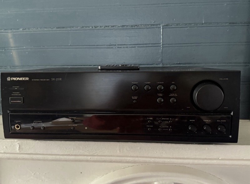 Pioneer SX-255R 2-Channel AM/FM Stereo Receiver No Remote)