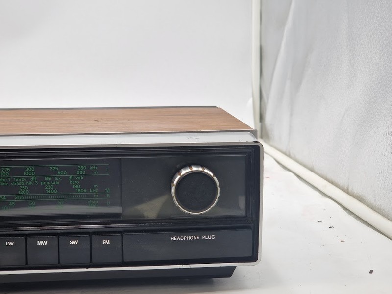 Philips 741 Vintage Receiver - Not Working, Cosmetic Wear gallery