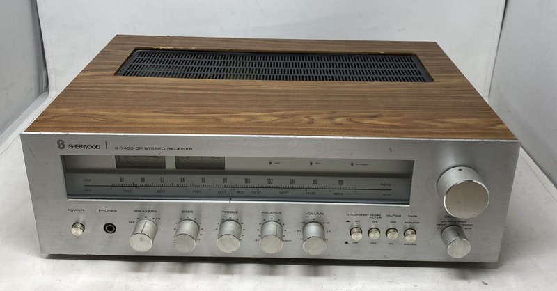 Vintage Sherwood S-7450 CP Silverface AM/FM Stereo Receiver WOOD CASE *READ*