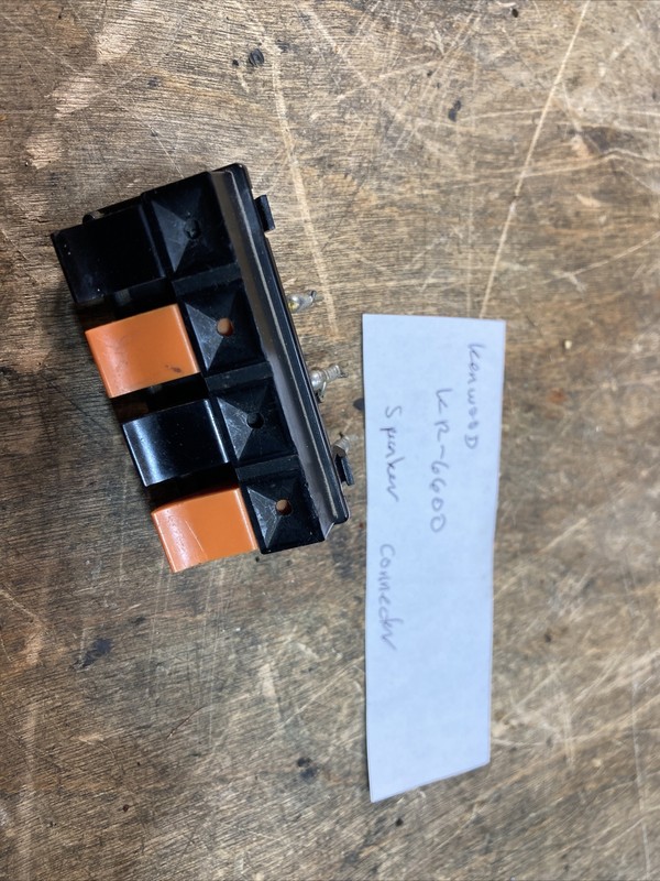 Kenwood KR-6600 Receiver Parts: speaker connector