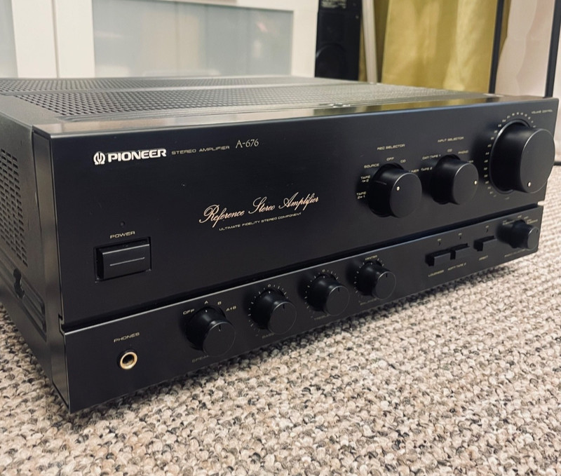 Pioneer A-676 made in Japan! Shipping possible via UPS or Fedex.